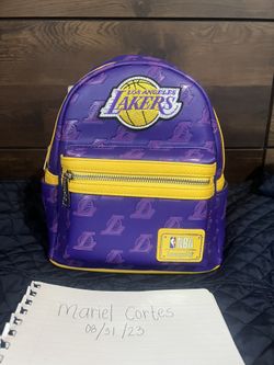 Lakers loungefly