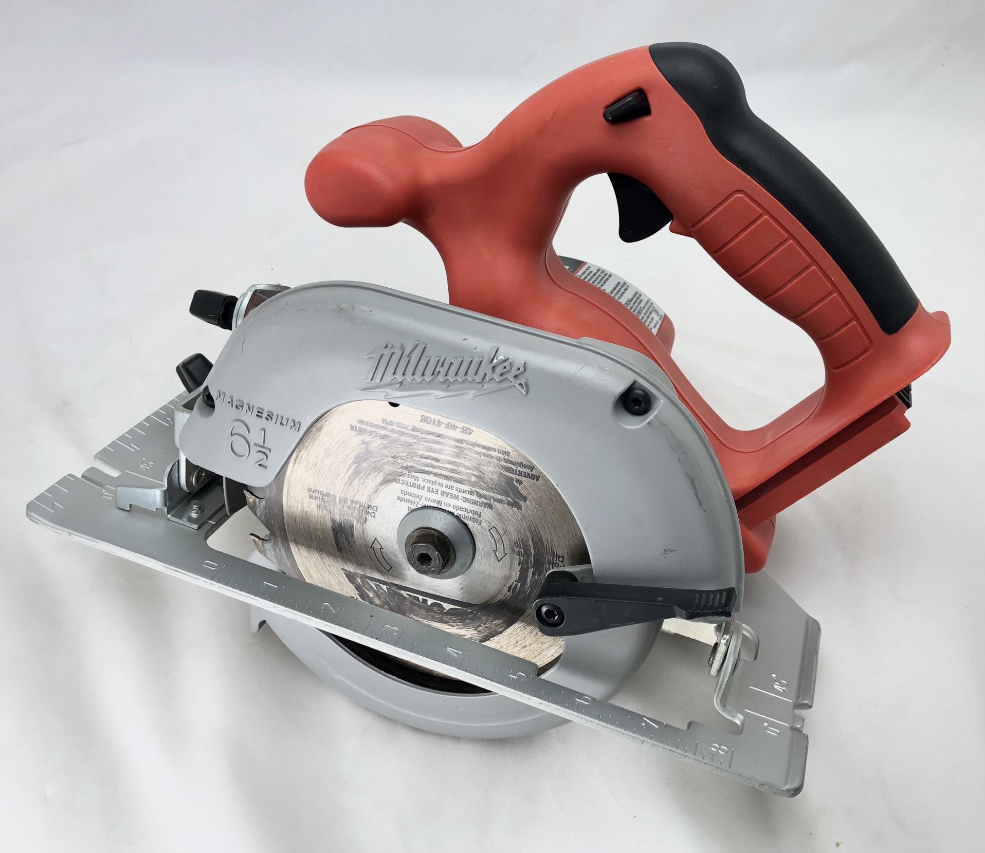 MILWAUKEE 6310-20 18V CORDLESS CIRCULAR SAW 6-1/2" 18 VOLT Ni-Cd TOOL ONLY