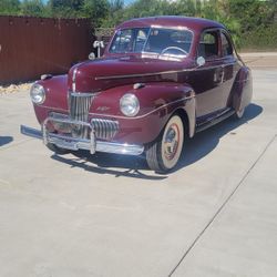 1941 Ford Super Deluxe Coupe