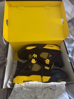 Air Jordan 4 Retro (G5) BLACK & YELLOW