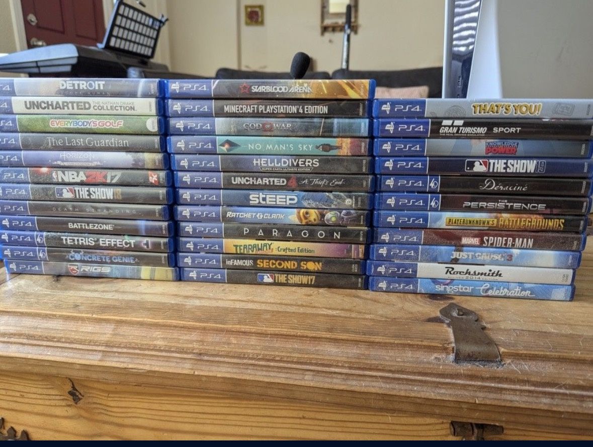 PS4 Game Bundle – 35 Titles Total