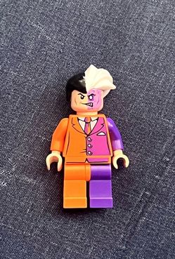 Lego Batman Twoface mini figure (set 6864)