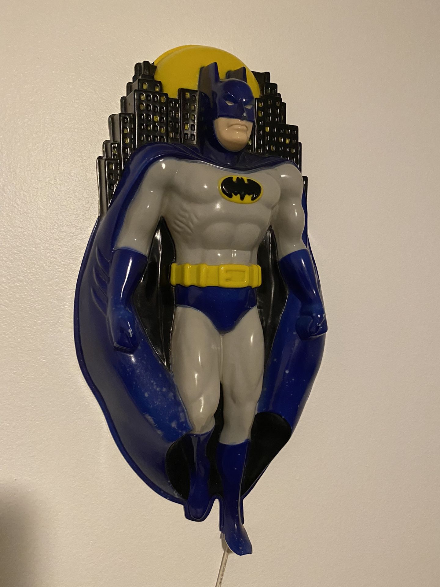 BATMAN ライト付き壁掛け彫刻 1992年 a2c1eb311ee74b8aaee4b2017b35de