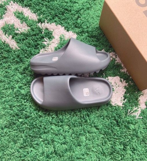 Adidas Yeezy Slide Slate Marine🐸