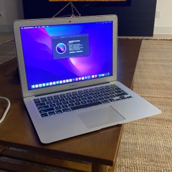 Apple Macbook Air 13” 2015