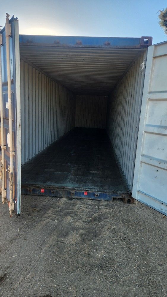 shippimg container for Sale in Hesperia, CA OfferUp