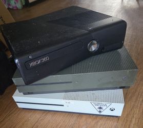 Xbox One S – Green/Military Edition