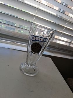 Oreo Branded Glass Milkshake Cup