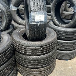 275/70/18 Firestone Set Of 4 Tires 95% life Installed And Balanced Set De 4 Llantas Como Nuevas Instaladas Y Balanceadas