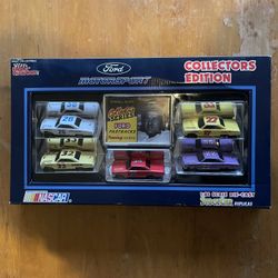 Ford Motorsports Racing Champions Fastback Series