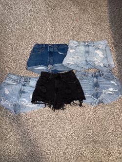 Women shorts size 24