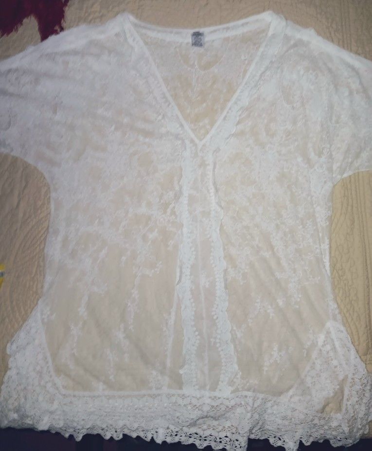 Silk Lace Night Top.