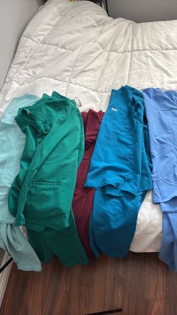 Figs scrubs sizes XXS and XS