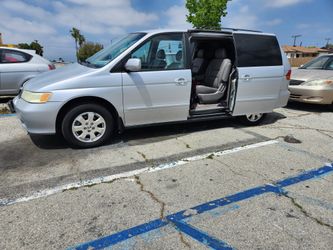 Very Good Honda Odyssey.