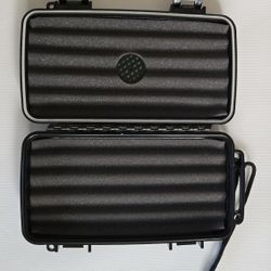 Travel Cigar Humidor Case Like New