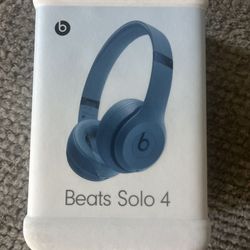 Beats Solo 4 Wireless Headphones Blue