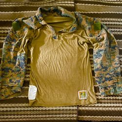 USMC Woodland MARPAT FROG Combat Shirt top Size MR