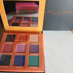 Make Up Pallet By Macaria