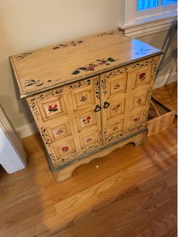 Hand painted Vintage 2-door Cabinet
