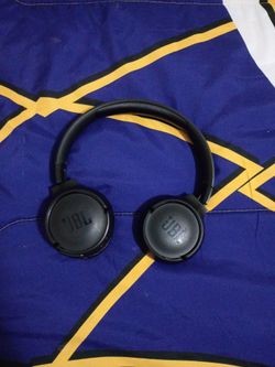 JBL beats
