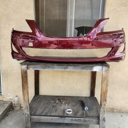 2011-2014 Hyundai Genesis Front Bumper(Sensors) . OEM