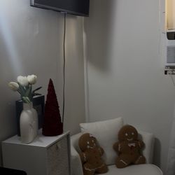 Yaheetech Swivel Barrel Accent Chair, 360 Degree Swivel Round Chairs with Removable Throw Pillow