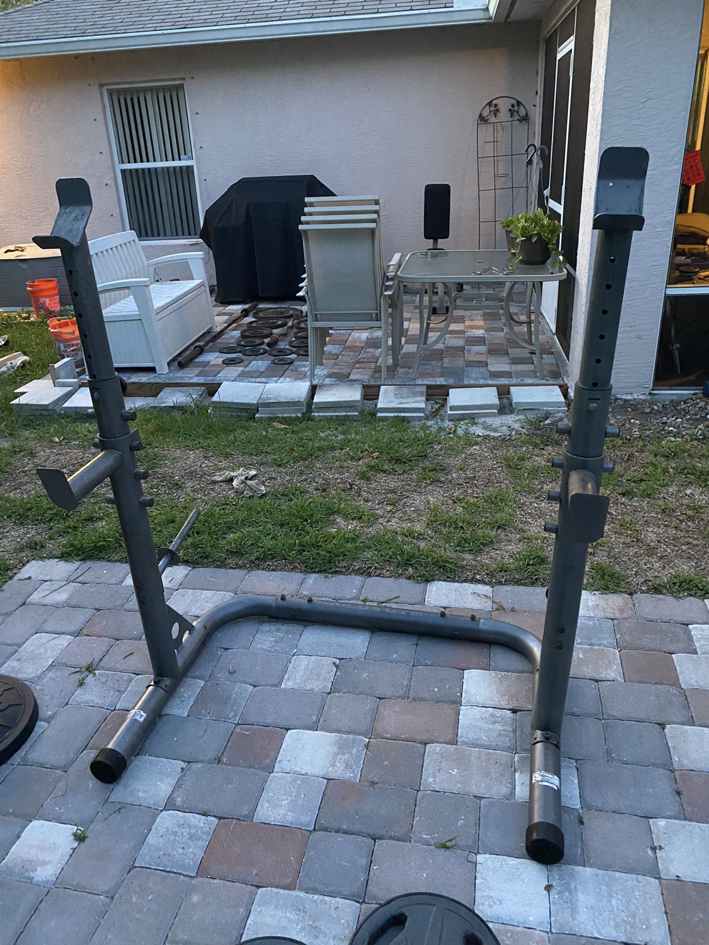 Gold's Gym XRS 20 Olympic Squat Rack with Safety Spotters