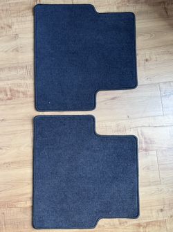 Honda Civic 2014 OEM Back Seat Carpet/ Floor Matt. Like New.