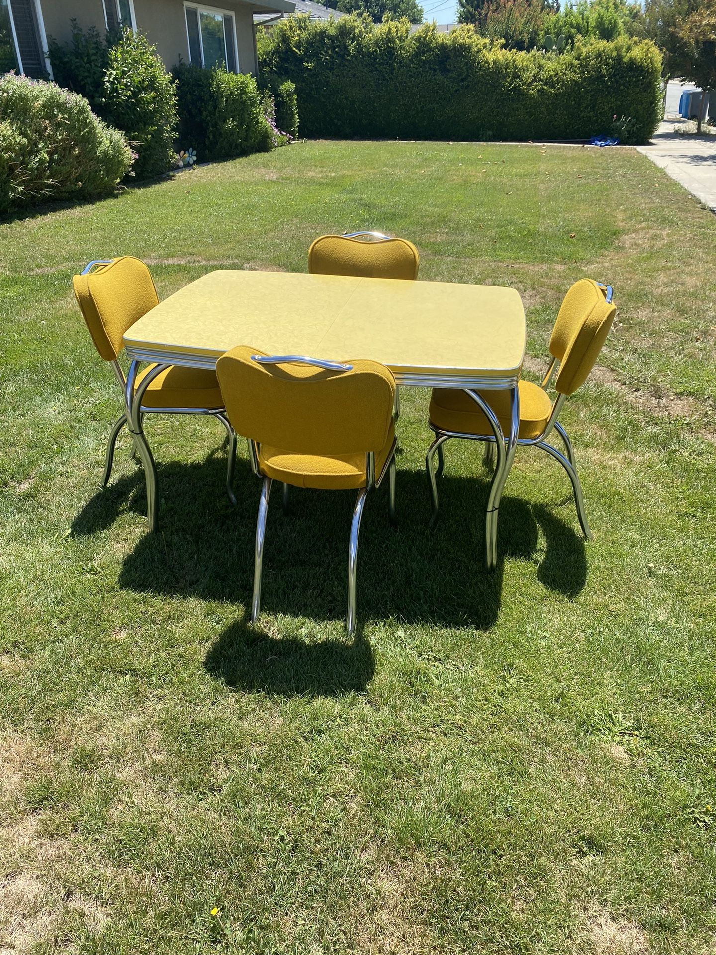 Vintage Virtue Brothers Of California 1940’s-1950’s Table And Chairs