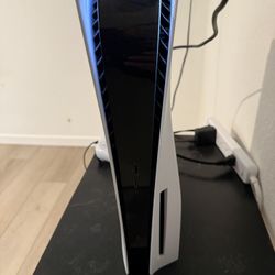 Playstation Five Disc Edition With Controller And Game