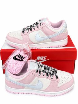 Nike Dunk Low LX ‘Pink Foam’