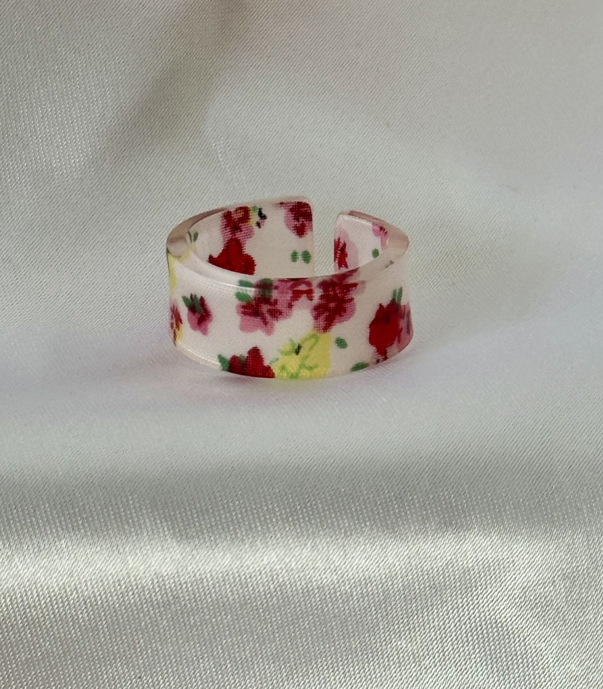 Floral Ring, Size 8