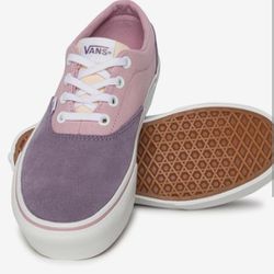 Vans - Doheny Platform Sneaker - Lace up - Women's Size 8 ( No Box)