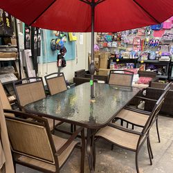New Outdoor Dining Table 6 Chairs & Umbrella 