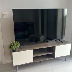 TV and stand (Available as a set or separately