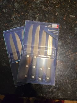 Henckles Steak Knives Qty- 8