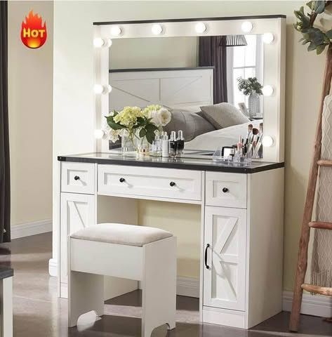 Makeup Vanity Desk with Lighted Mirror – New in Box