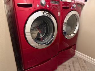 LG washer and dryer set