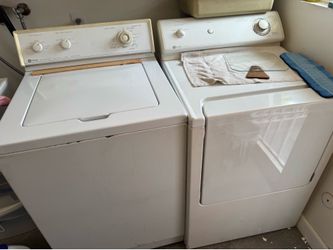 Maytag top-load washing machine and gas dryer