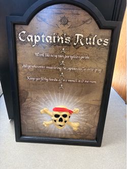 Captain rules sign