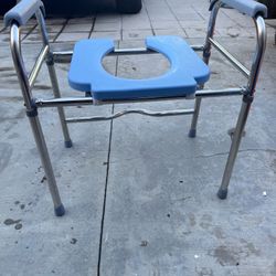 Raised  Toilet Seat With Handles