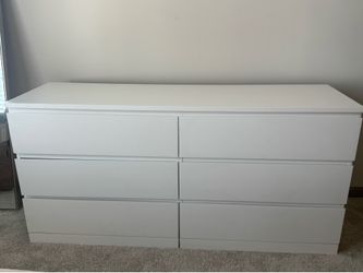 IKEA MALM 6-Drawer Dresser – White – Slightly Used