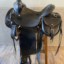 Montura Para Caballo / Horse Saddle