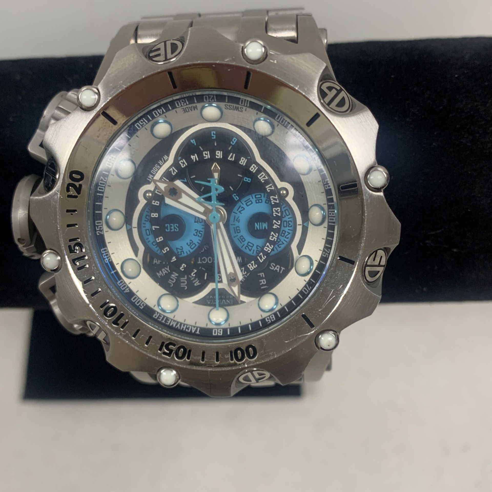 Invicta Reserve Venom