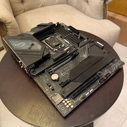Intel Motherboard ROG STRIX Z790-H GAMING WIFI