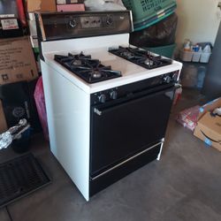 Whirlpool Gas Stove And Oven