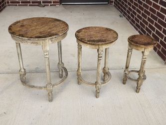 Set of 3 Nesting Tables Distressed White Wash