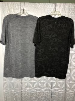 Lululemon Men’s Bundle Of Two T-Shirts Size Large