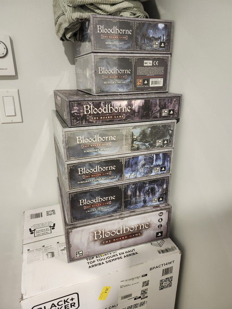 Bloodborne Board Game 7/12 Boxes