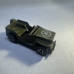 Hot wheels army jeep gunslinger redline